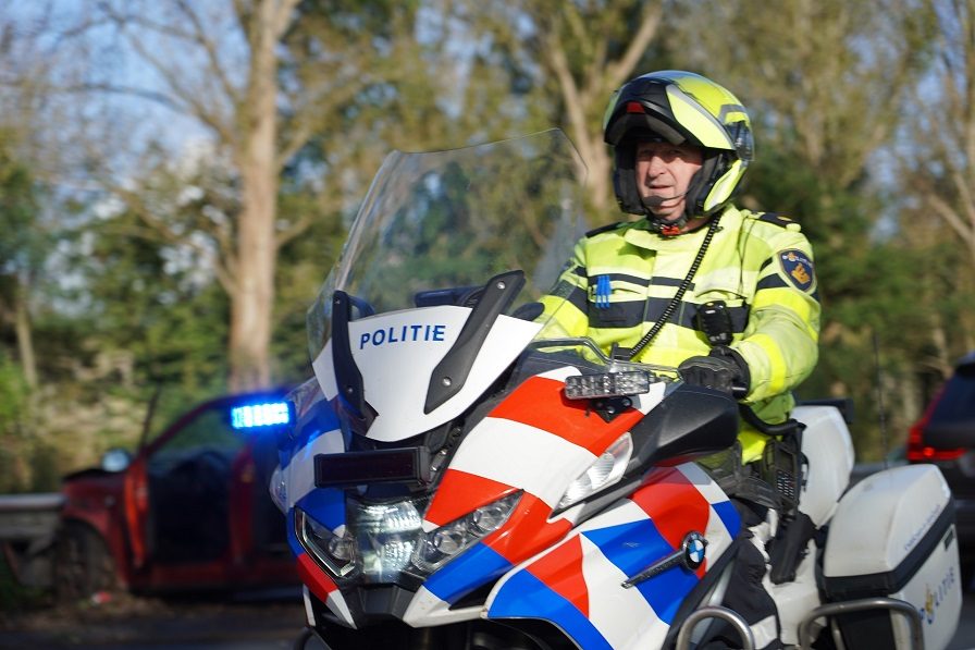 Verdachte (18) meldt zich na zware mishandeling van 70-jarige fietser