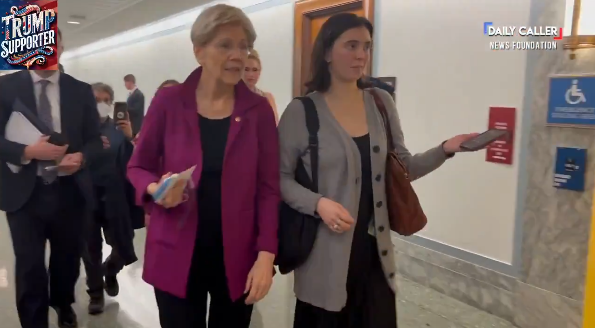 Bekijk: Elizabeth Warren raakt in woede na confrontatie over banden met Big Pharma