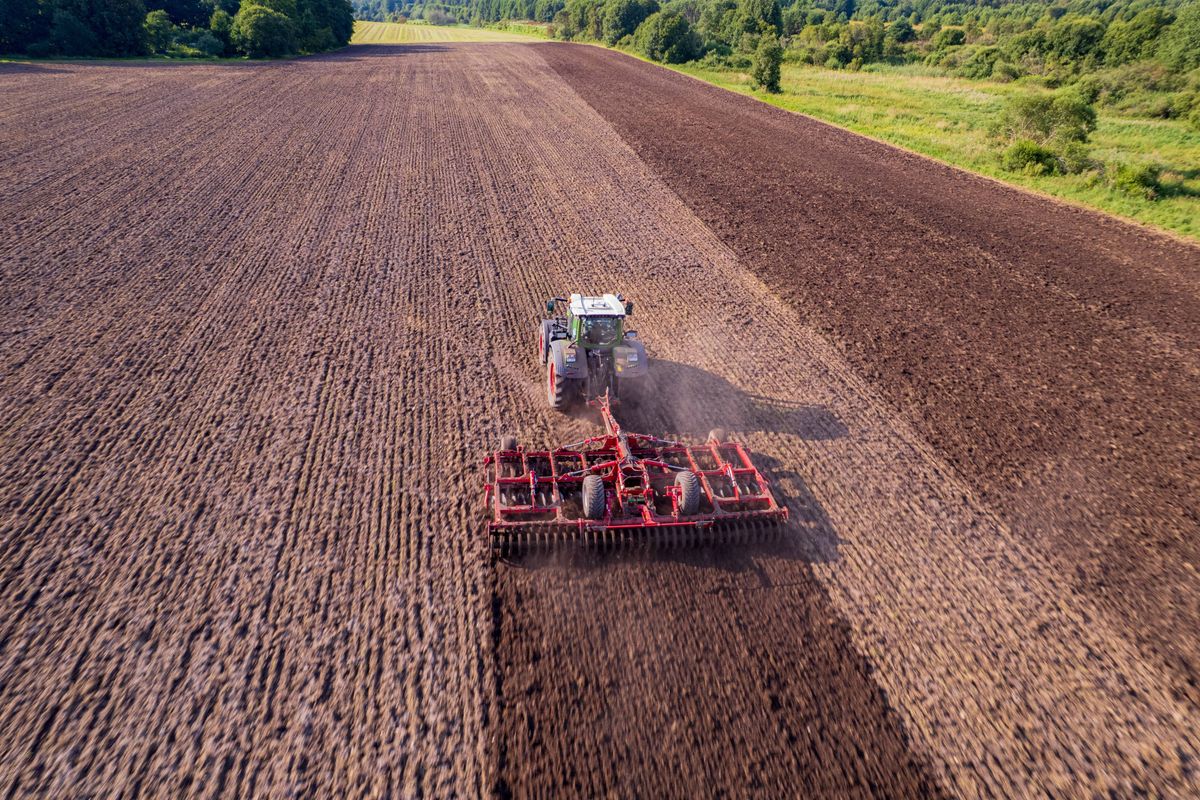 Boerenbeul Jaimi van Essen (D66) slaat toe: Landbouw moet in 2030 kwart minder stikstof uitstoten.