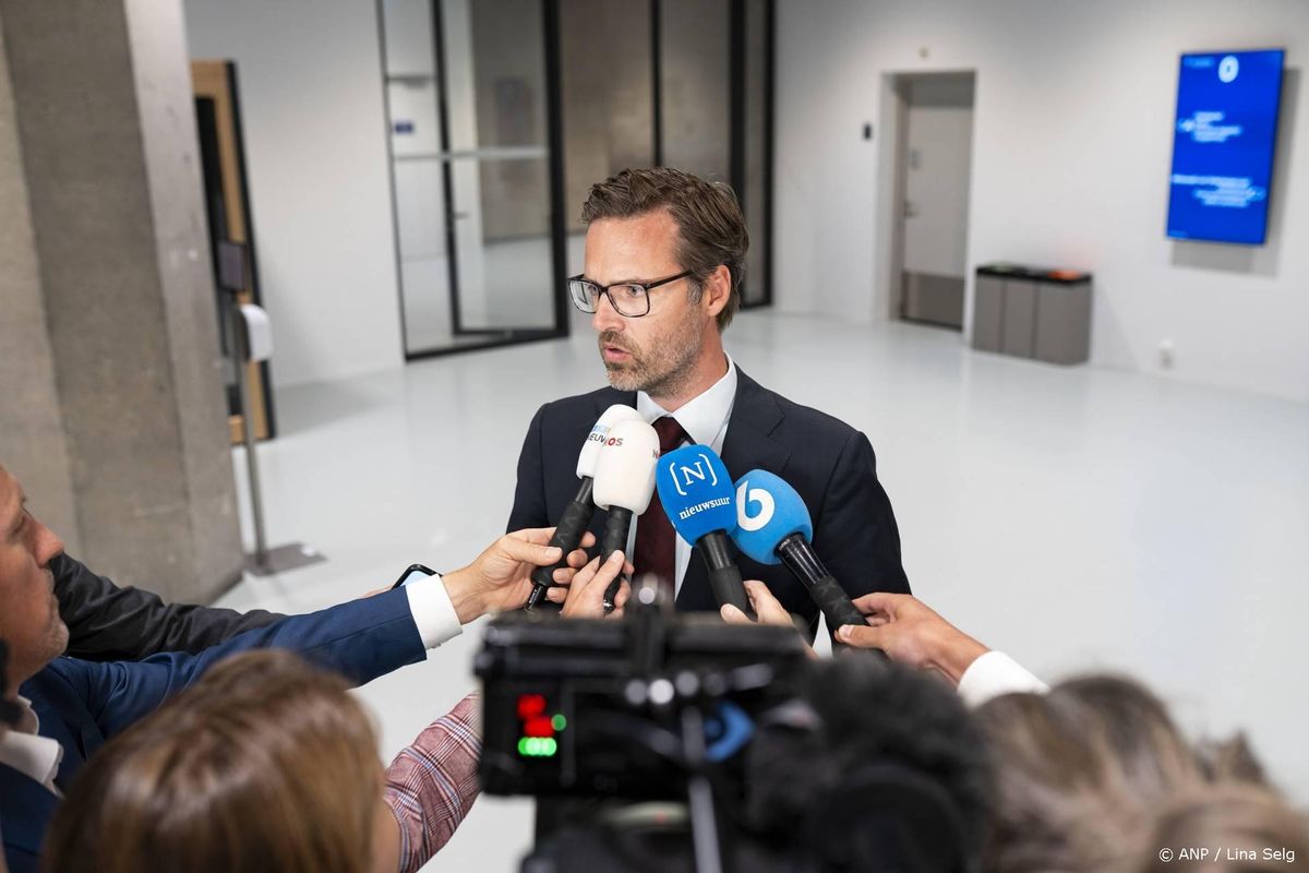 Sjoerdsma weet niets van "schaduwdeal" naast akkoord met PRO.