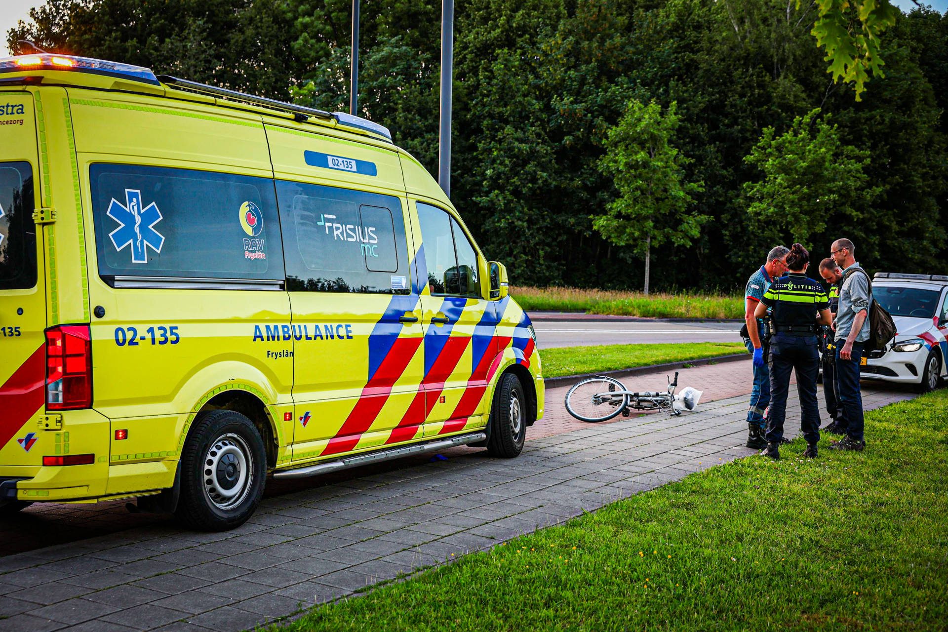 TikTok-video toont politieachtervolging en aanrijding fietser