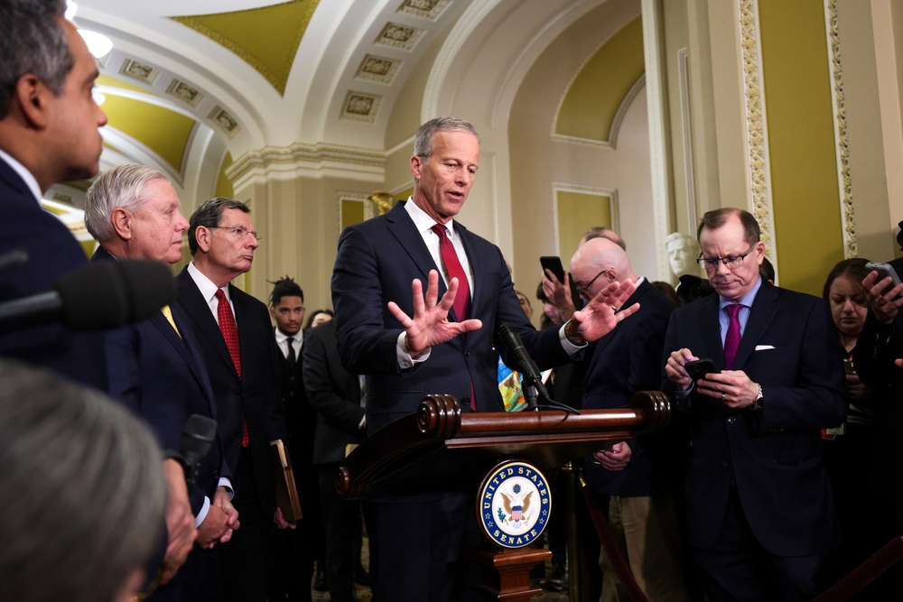 Trump woedend op RINOs, waaronder Thune, voor niet doorvoeren van de SAVE America Act.
