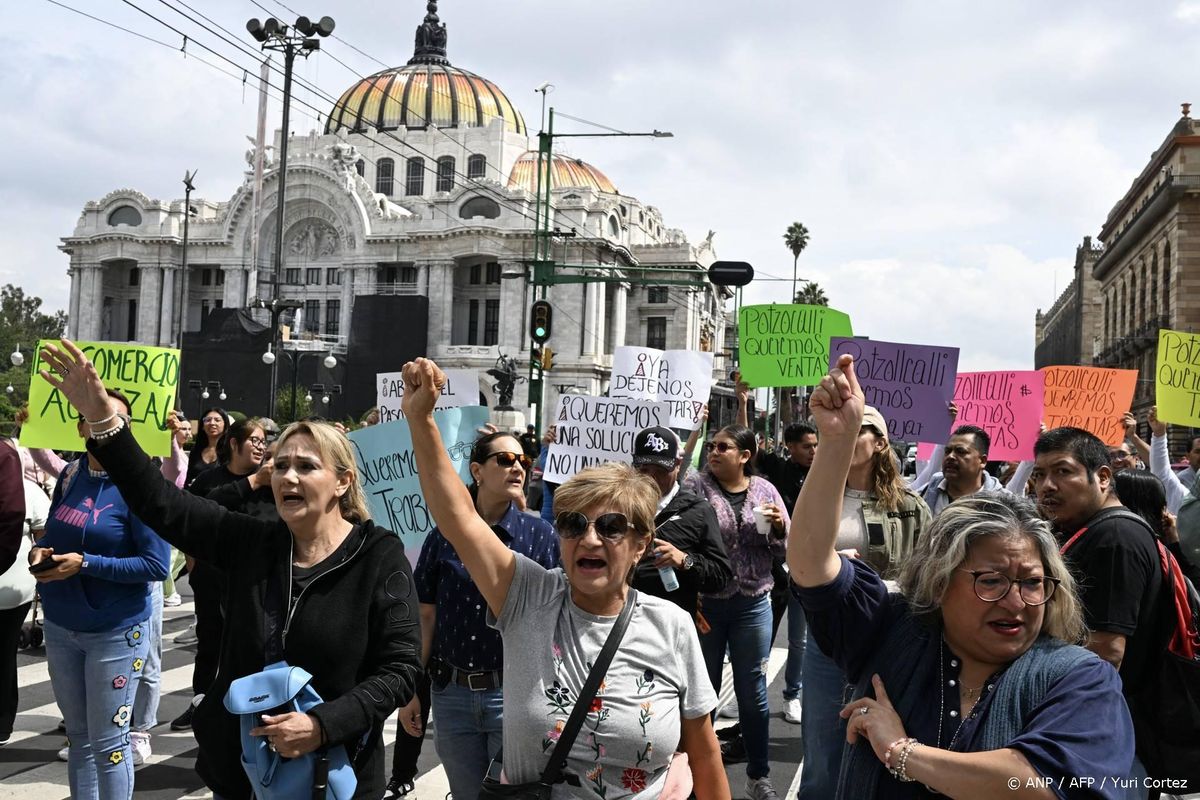 Volop protesten in Mexico-Stad in aanloop naar WK-opening.