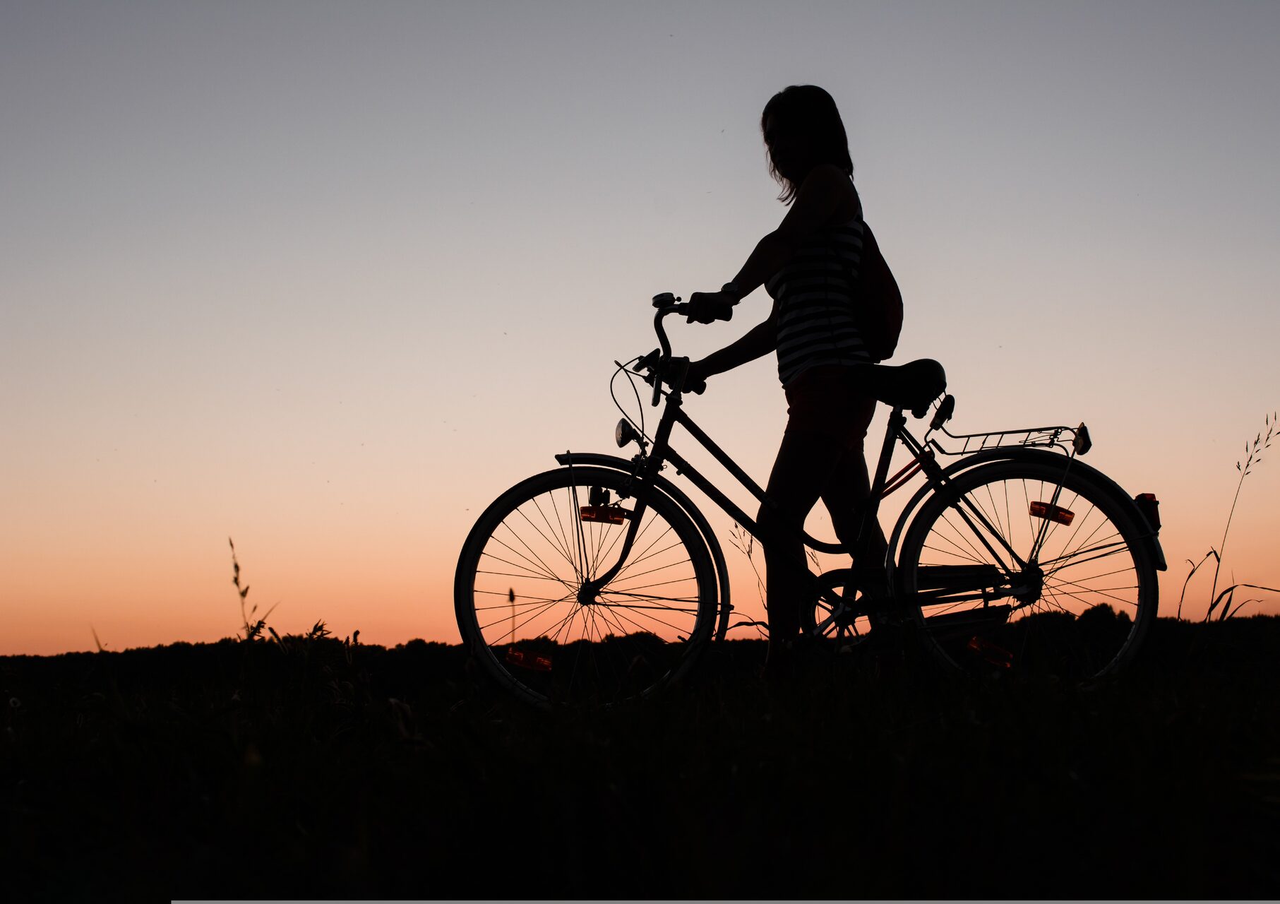 Vrouwelijke fietsers betast, politie zoekt getuigen