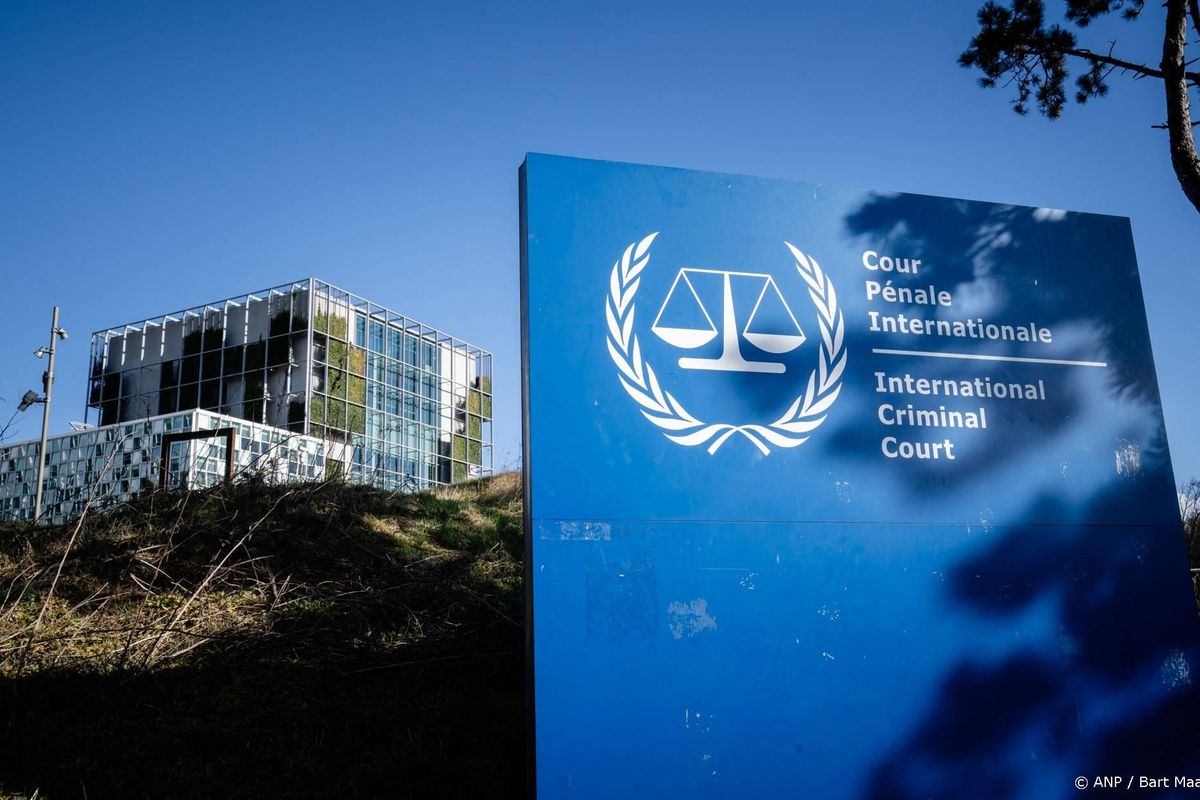 ICC-aanklagers willen zaak tegen Darfurverdachte Banda stopzetten.