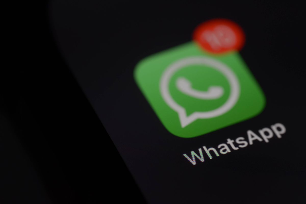 Meta poetst WhatsApp op, maar privacy, datahonger en fraude blijven de échte pijnpunten.