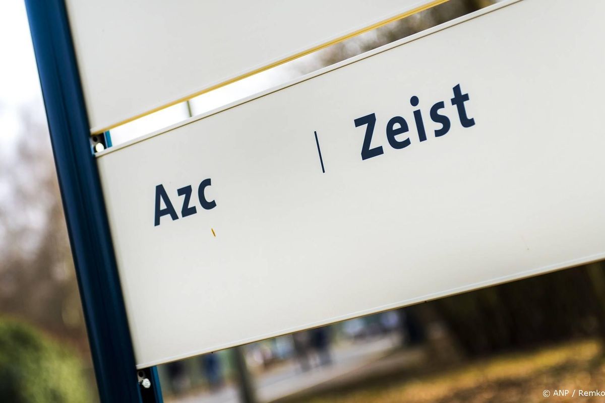 Politie verdedigt inzet geweld tegen zwangere vrouw in Zeist.