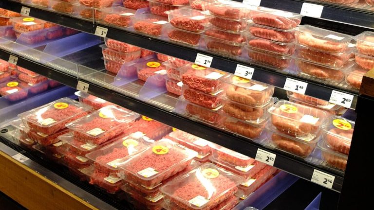 Hybride vleesproducten bij Jumbo: stiekem minder vlees in je winkelwagen.