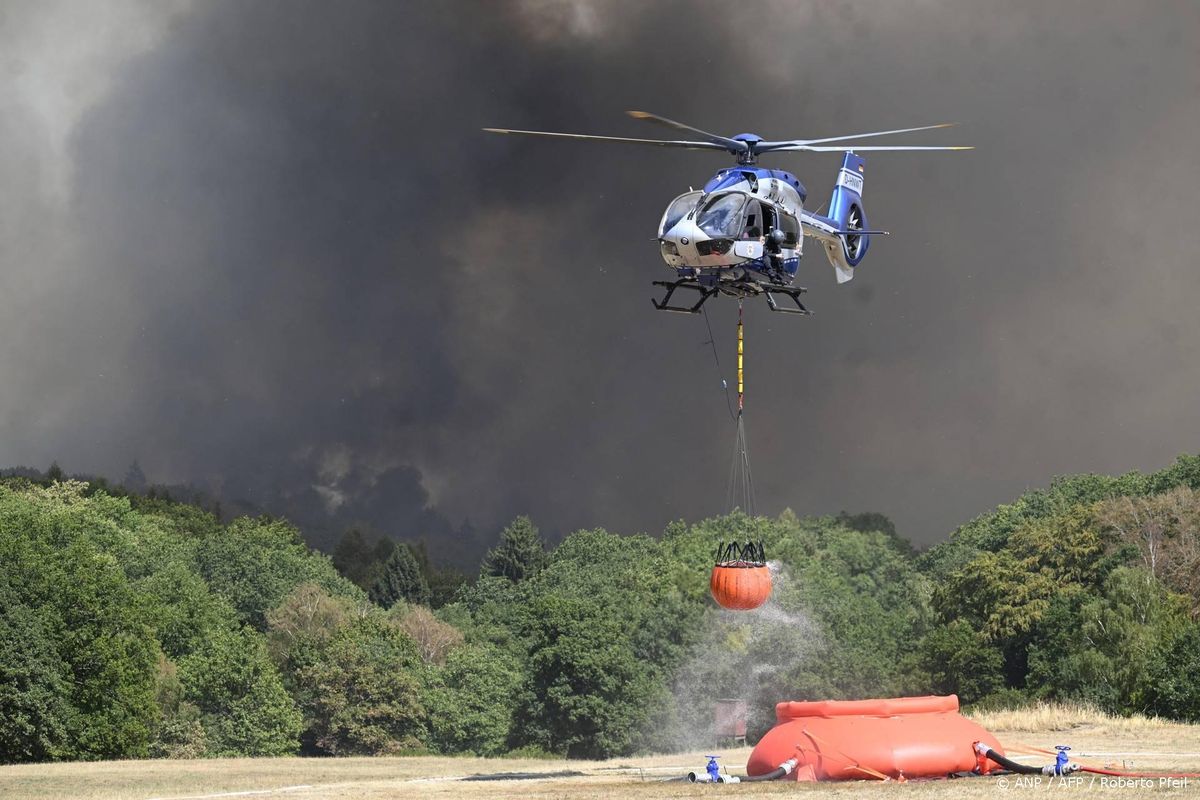 Natuurbrand Duitse Hürtgenwald is grootste in Noordrijn-Westfalen.
