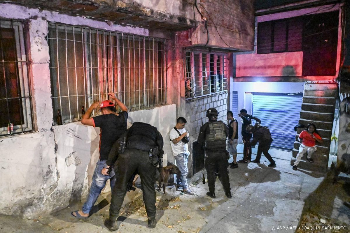 Regering Colombia waarschuwt voor mogelijke terroristische daden.