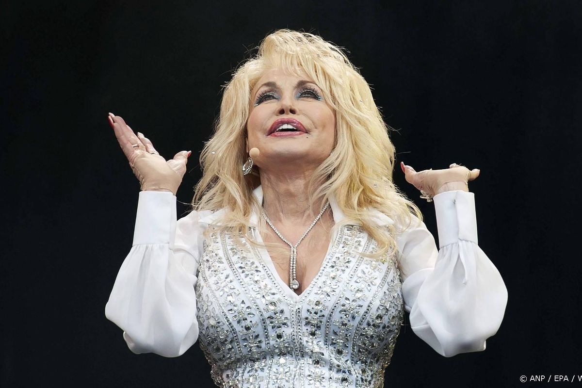 Sterren rouwen om overlijden Dolly Parton.