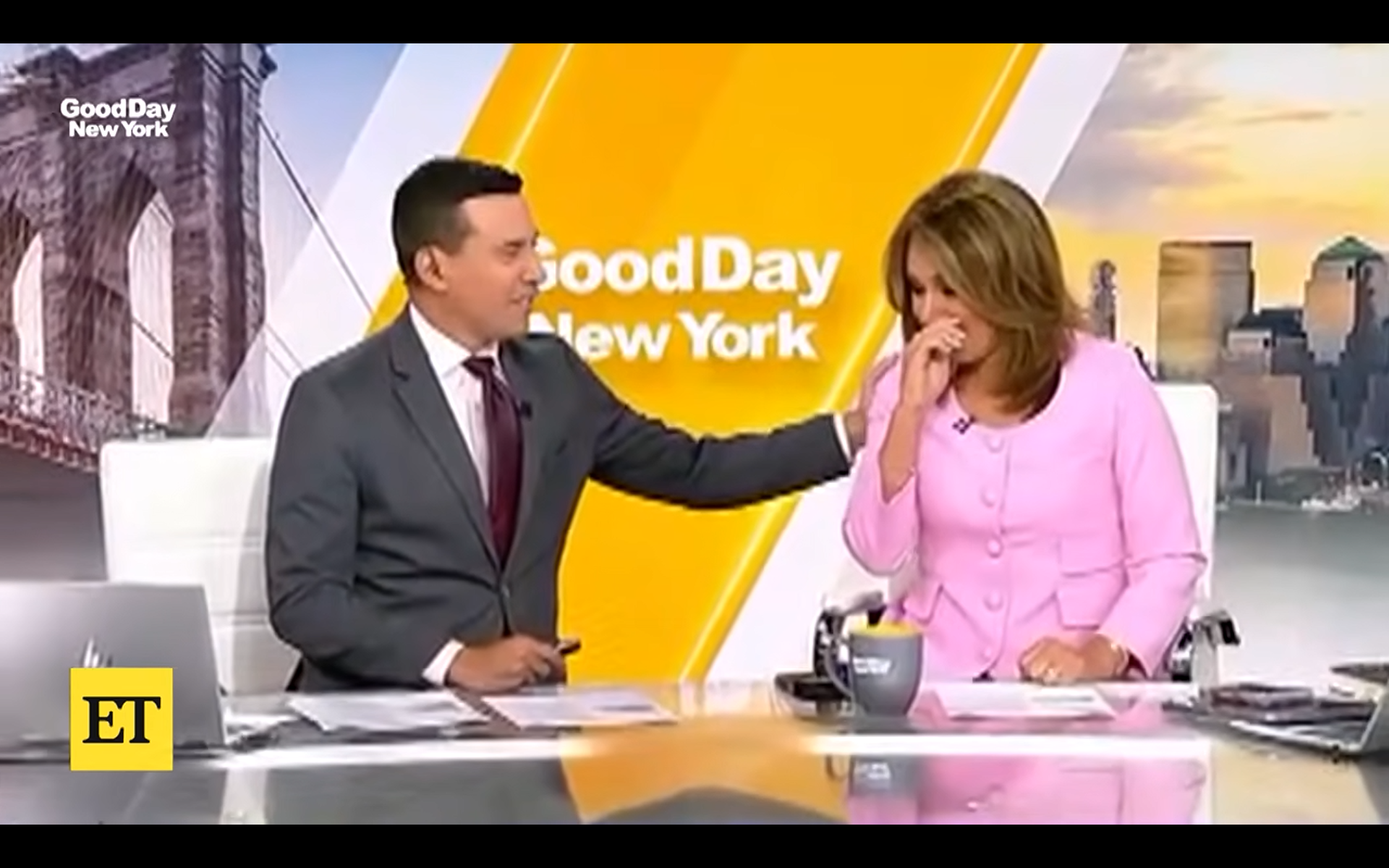 Beloved Anchor's Emotional On-Air Breakdown After Mother's Passing Captured Live