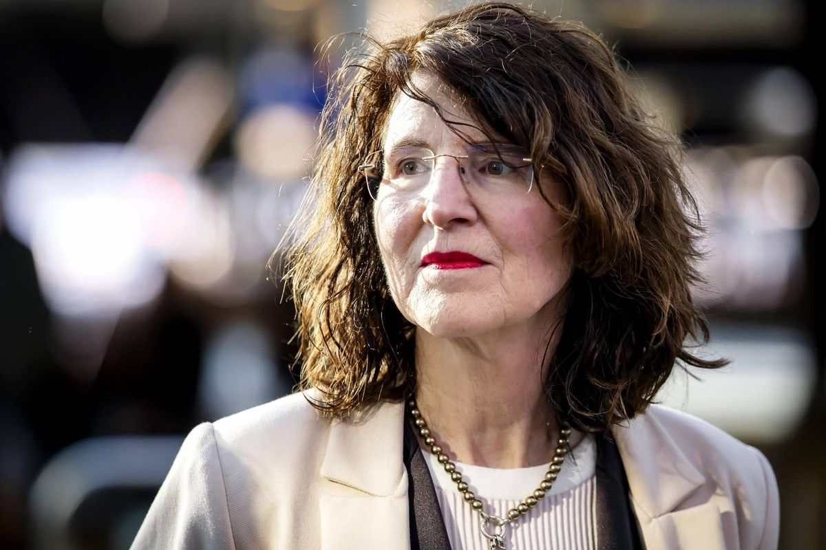 Bertram: vermoedelijke sabotage op spoor 'bijzonder zorgelijk'.