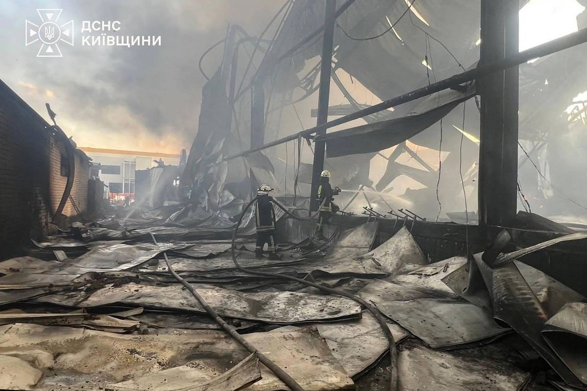 Bij grote Russische aanval op Kyiv en omgeving vallen vier doden.