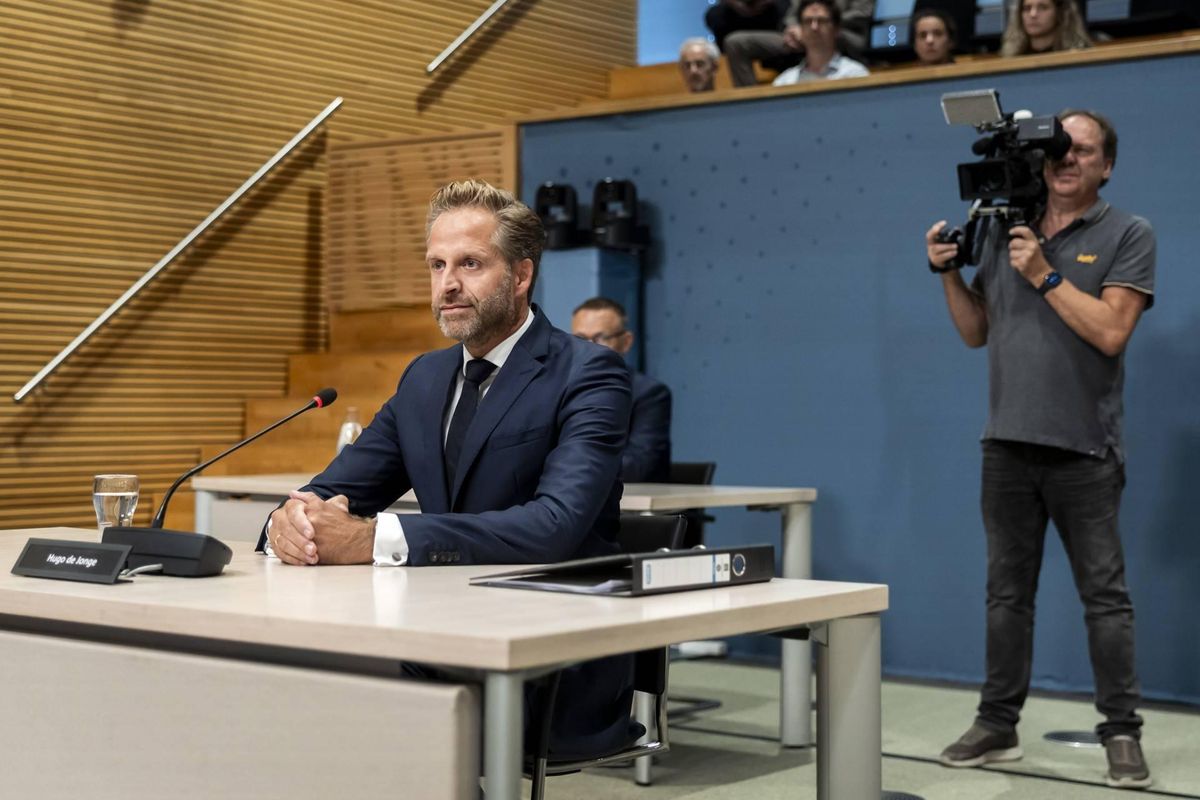 De Jonge was veeleisend: honderden mensen werkten in vakantie.