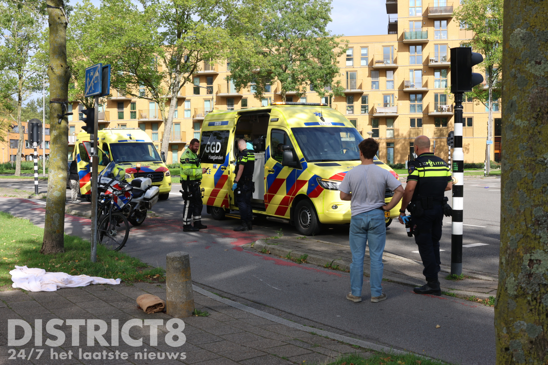 Fietser ernstig gewond na val door stoeprand Buitenhofdreef Delft