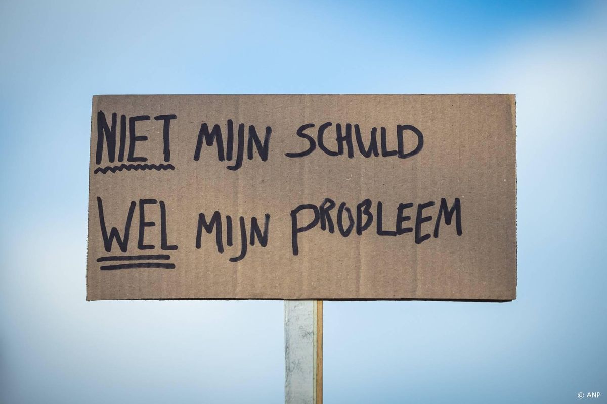 Gedupeerde ouders en ondernemers doen aangifte vanwege datakluis.