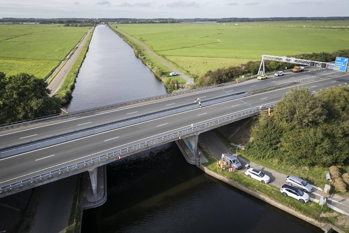 Hardenbergerbrug weer open in richting Utrecht.