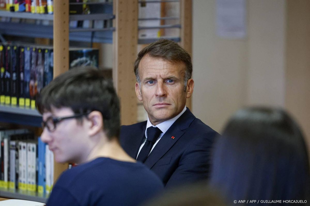 Macron wil Europees verbod sociale media voor kinderen onder 15.