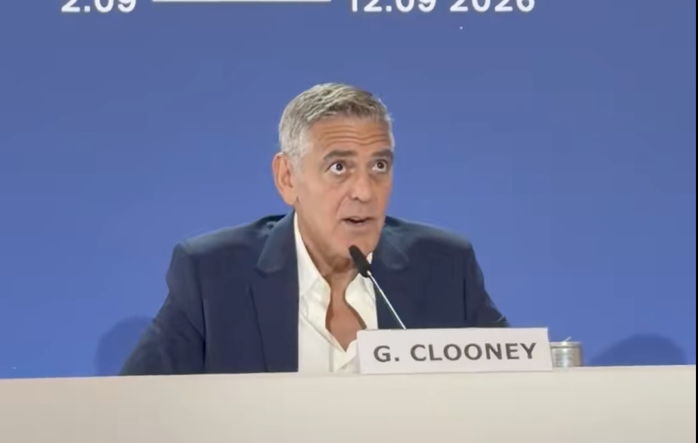 "Woke acteur George Clooney krijgt kritiek na aanval op President Trump: 'Kan niet minder gekwalificeerd zijn dan AOC'"