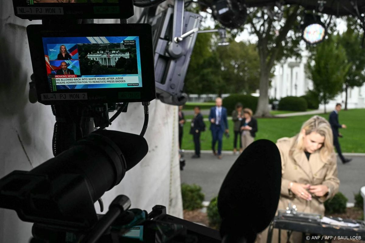 Geweerde media houden voorlopig toegang tot het Witte Huis.