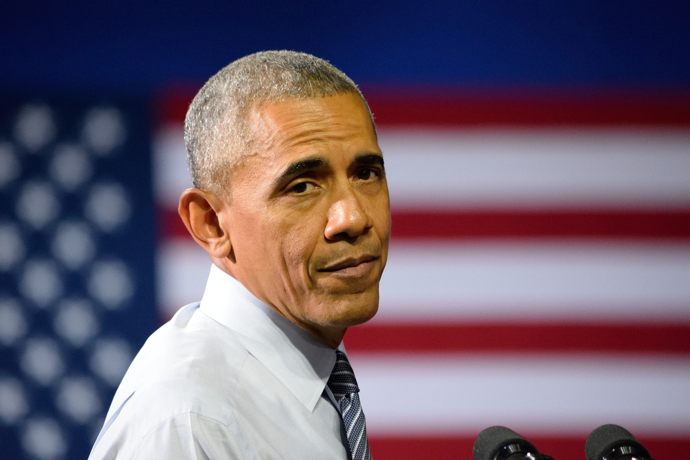 Obama's bibliotheekcomplex getroffen door nieuwe ramp, president diep vernederd.