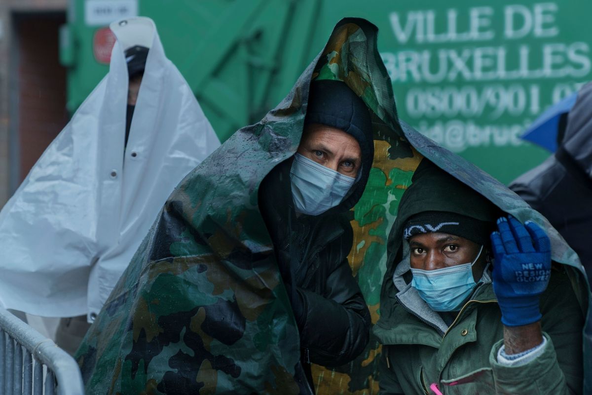 Syrische asielzoekers zorgen voor grote onrust in meerdere steden: "Doe normaal, je bent te gast!".